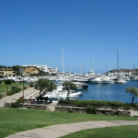 Holiday Surrounded By Greenery Near The Port